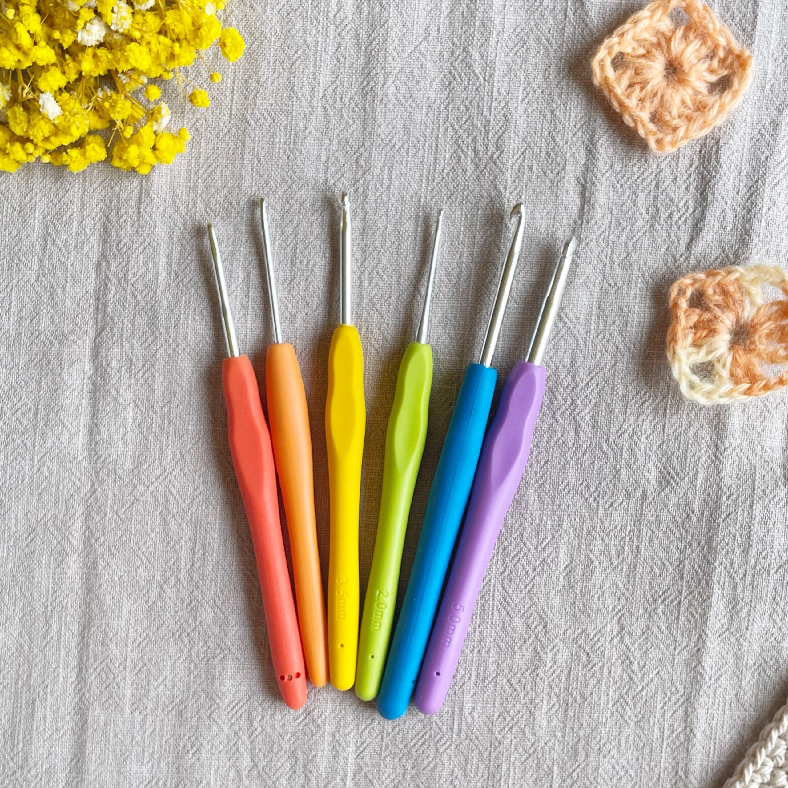 crochet hooks: soft grip