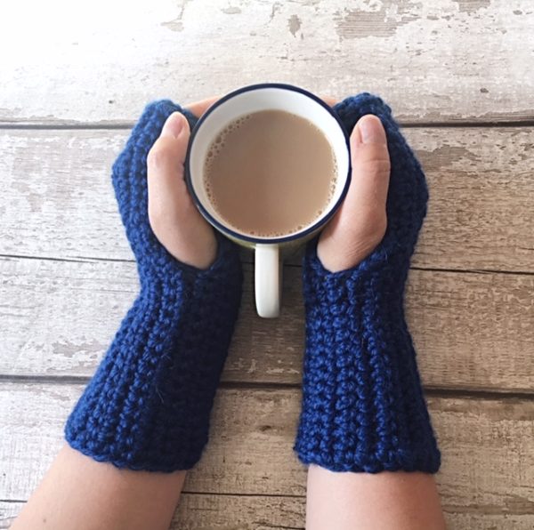 fabulous fingerless gloves crochet pattern