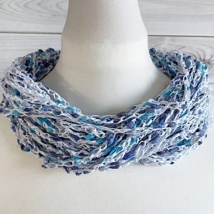 free crochet pattern: first love cowl