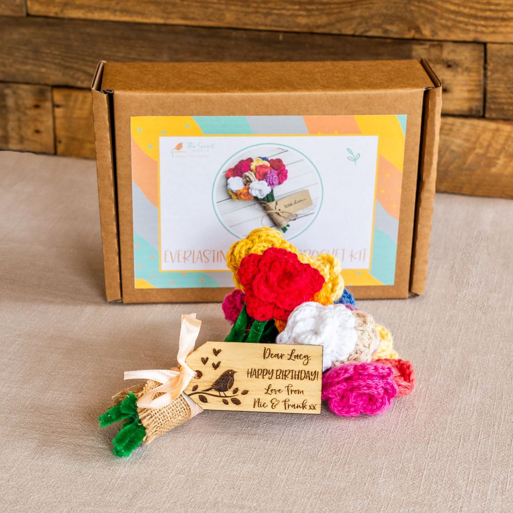 crochet kit: everlasting bouquet