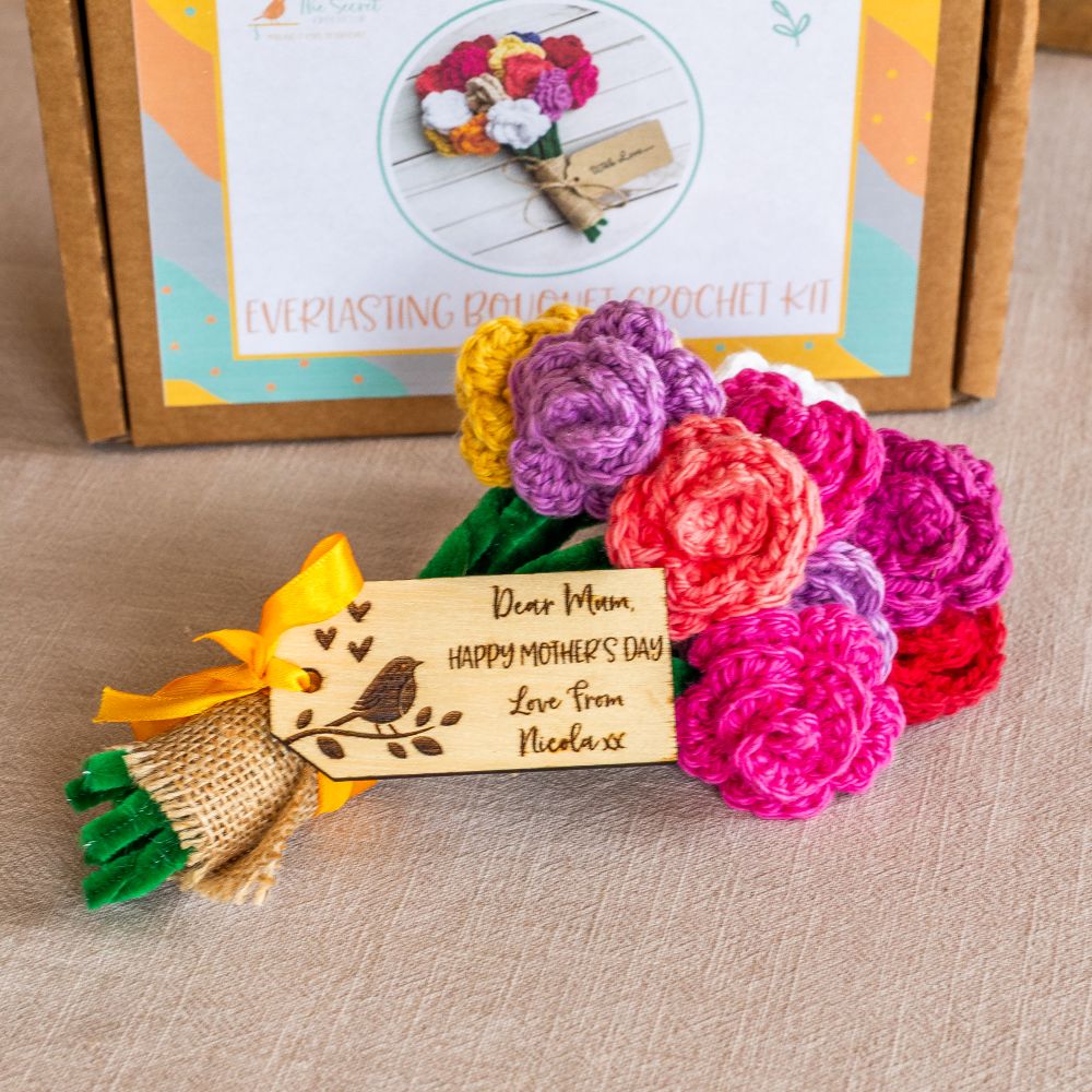 crochet kit: everlasting bouquet