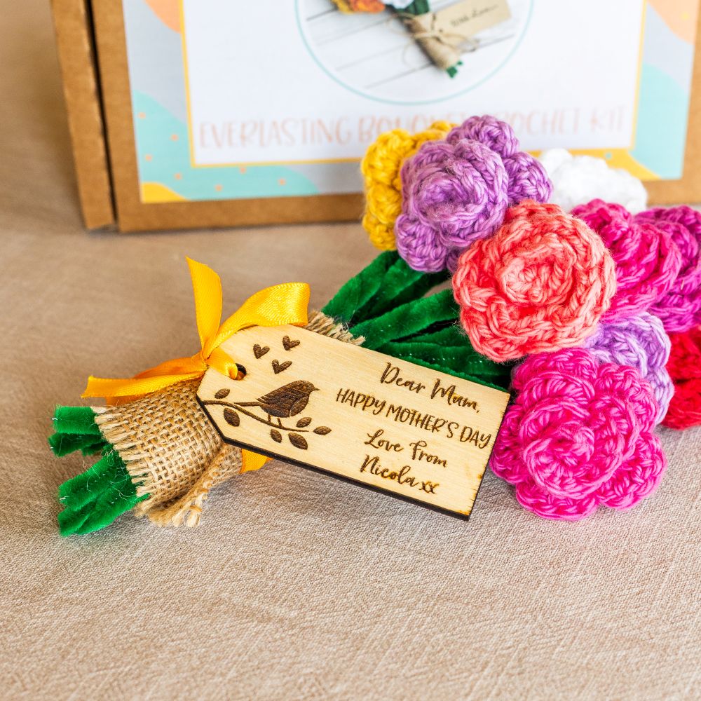 crochet kit: everlasting bouquet
