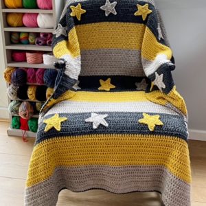 stars and stripes crochet blanket kit
