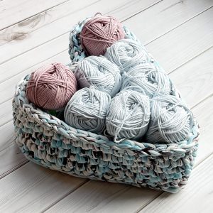Crochet Pattern Heart Shaped Basket