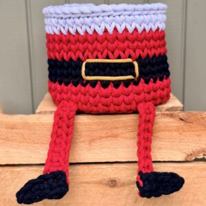 santa claus basket crochet kit