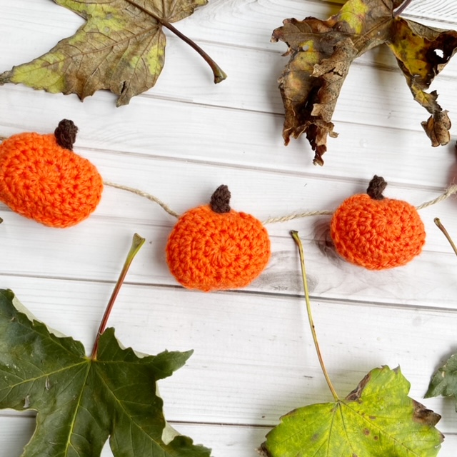 Crochet Pattern: Mini Pumpkins - Image 8