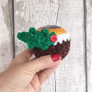 crochet pattern: chocolate orange cover