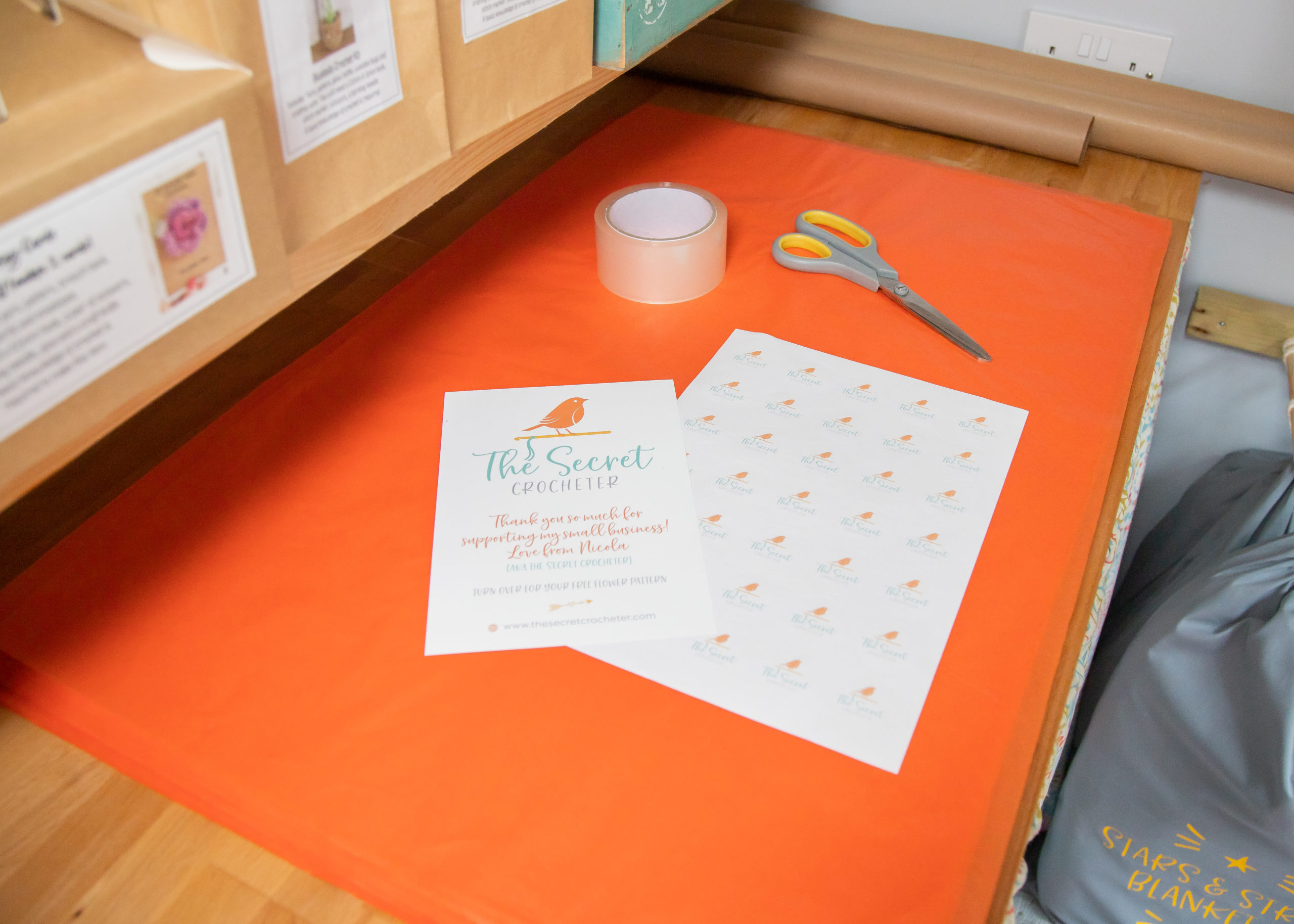 Gift Wrap and Personalised Message - Image 2