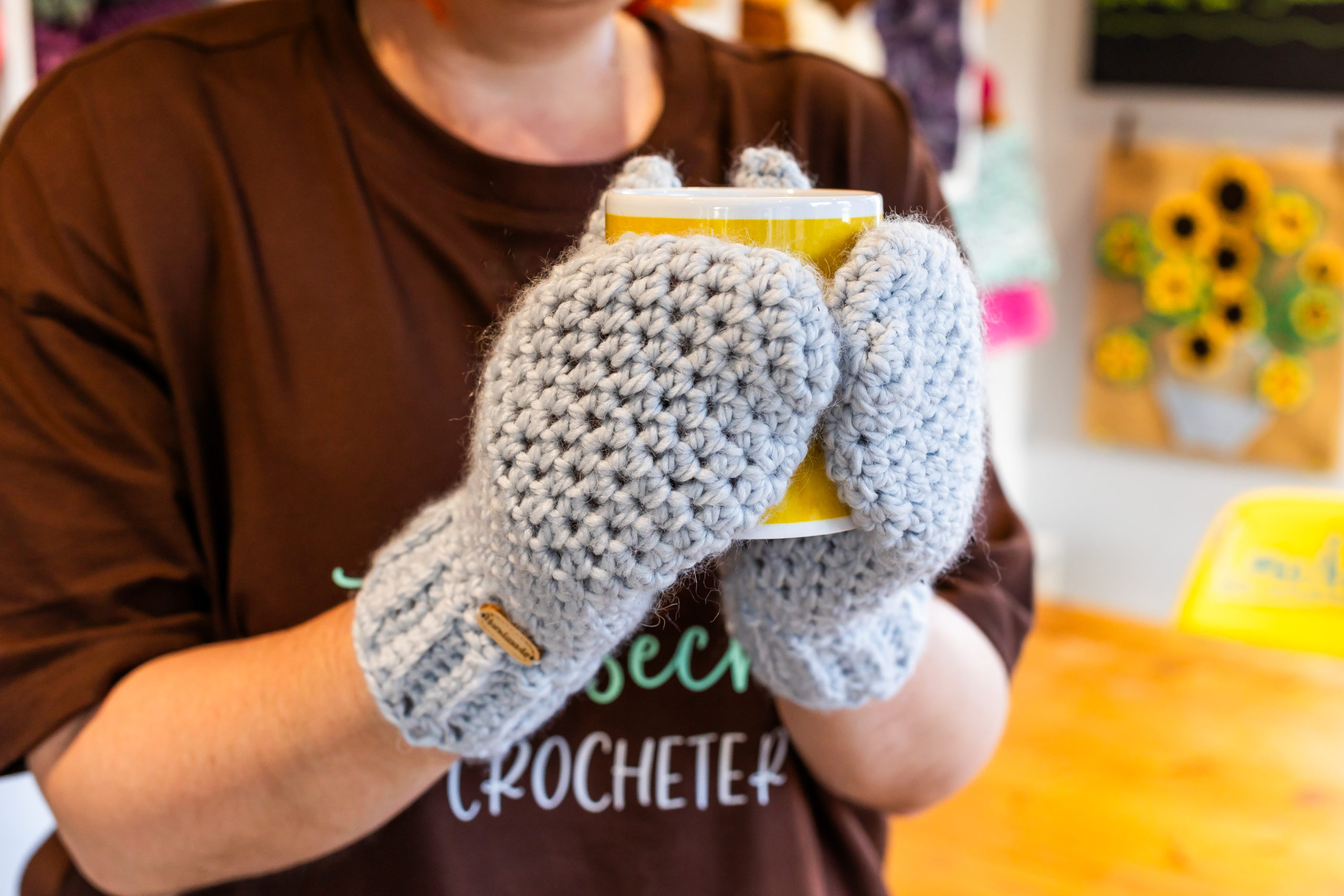 crochet pattern: marvellous mittens
