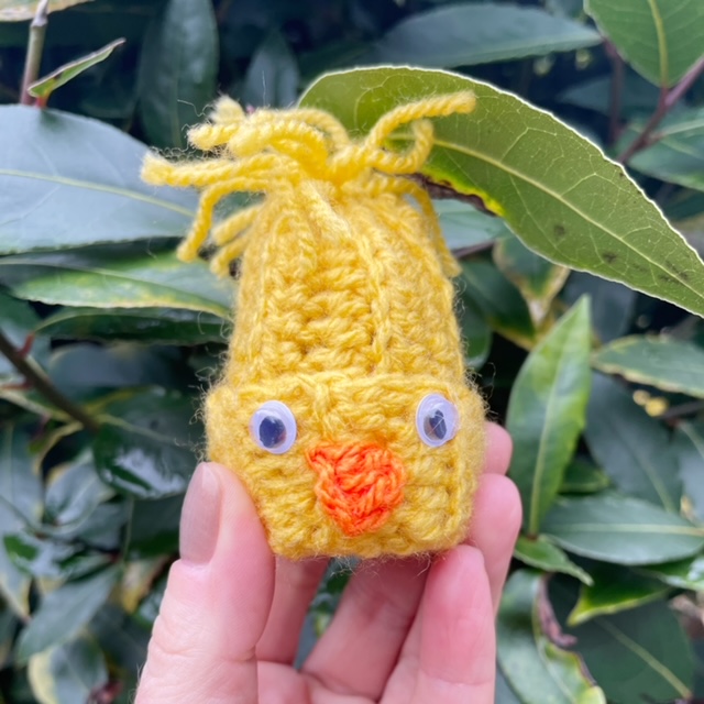 crochet pattern: easter egg cosies!