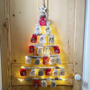crochet kit: crocheted advent calendar