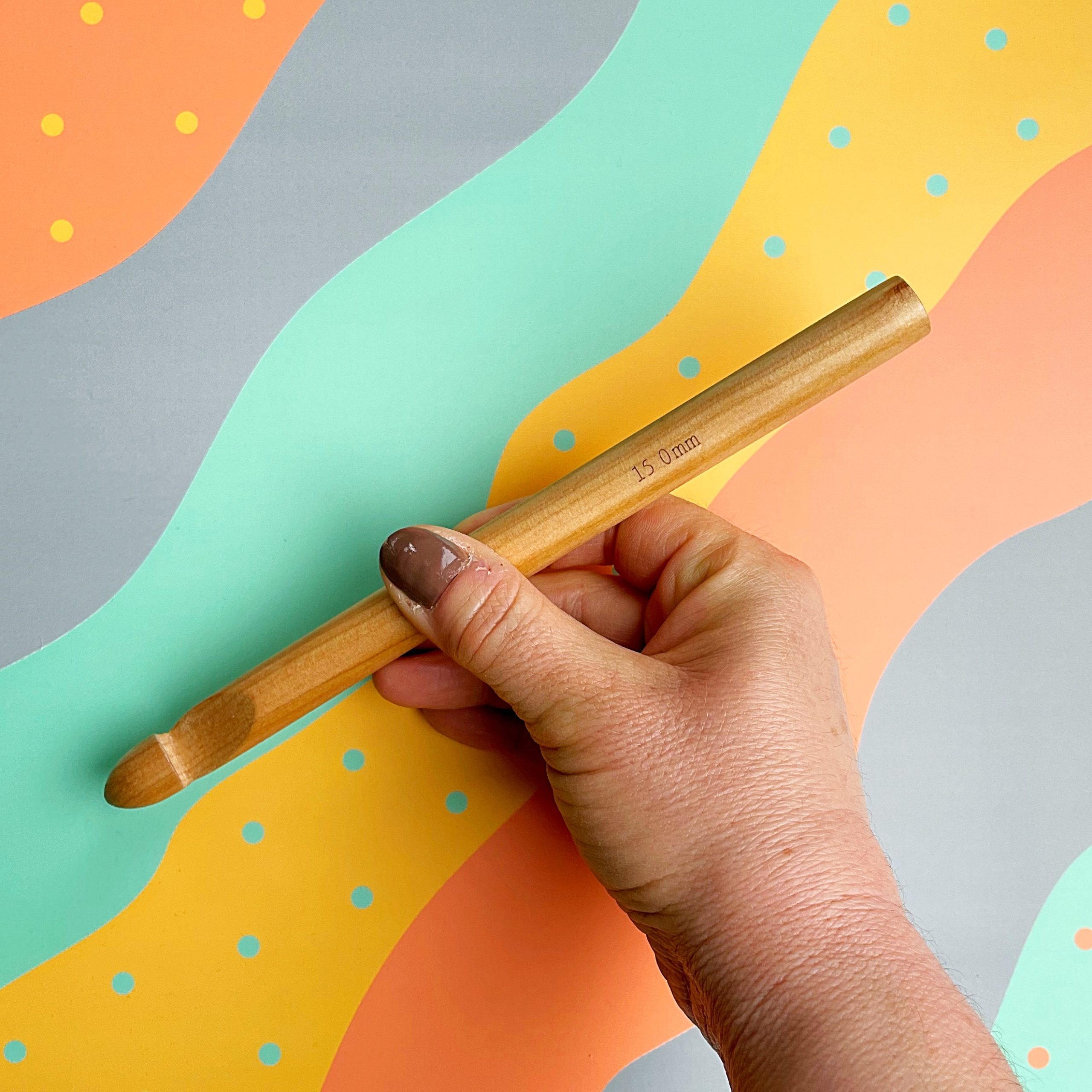 15mm wooden crochet hook