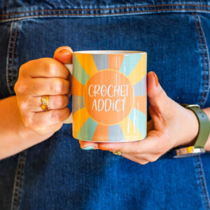 mugs for crocheters | gifts to buy someone who crochets!