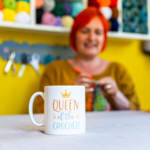 mugs for crocheters | gifts to buy someone who crochets!