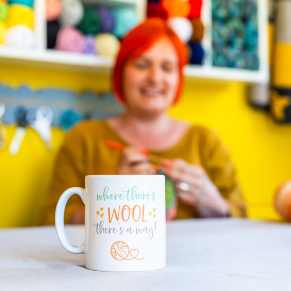 mugs for crocheters | gifts to buy someone who crochets!