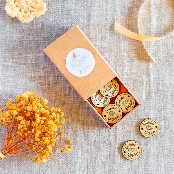 personalised wooden buttons – “crocheted by” & more – 25mm