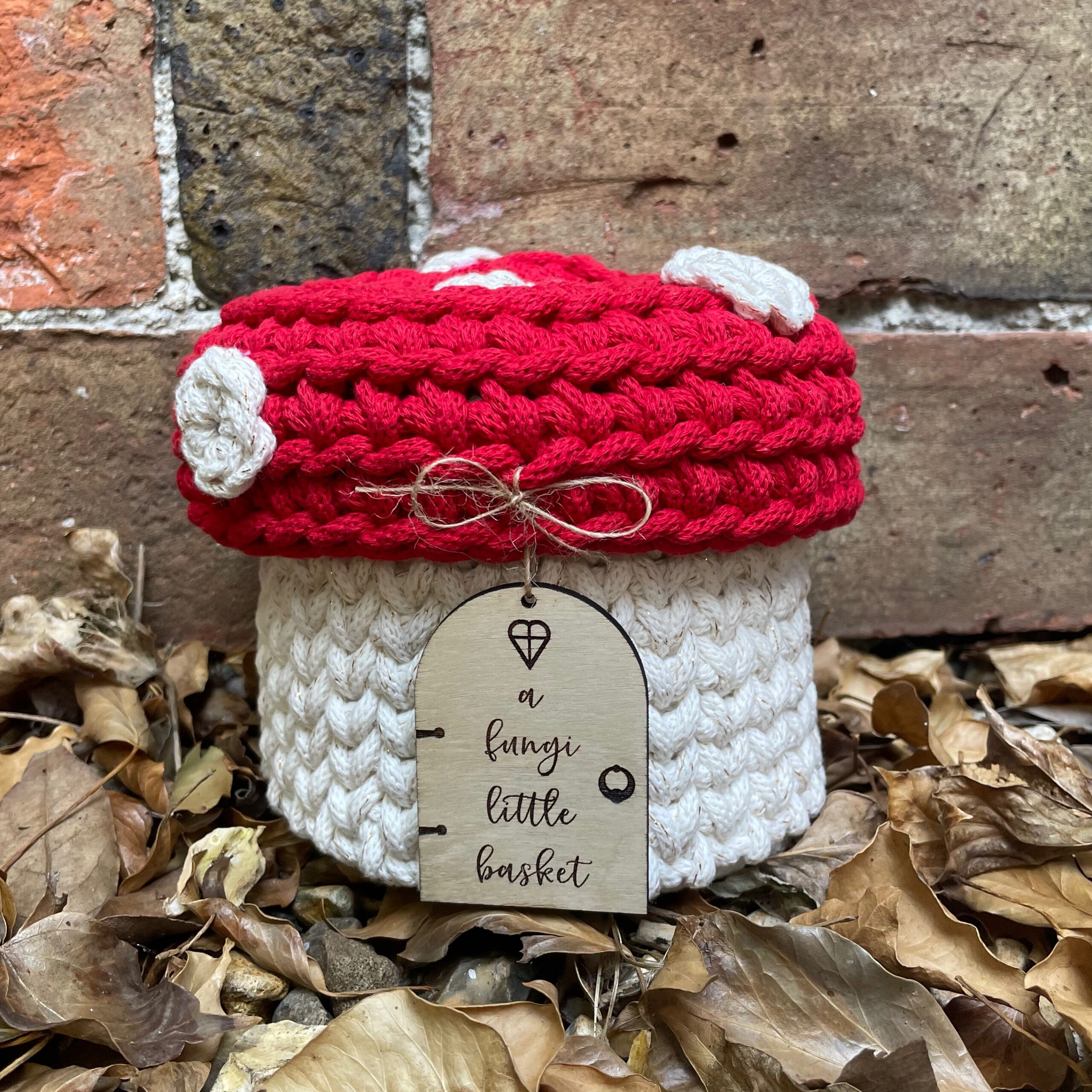 autumn baskets crochet kit acorn and toadstool basket kit