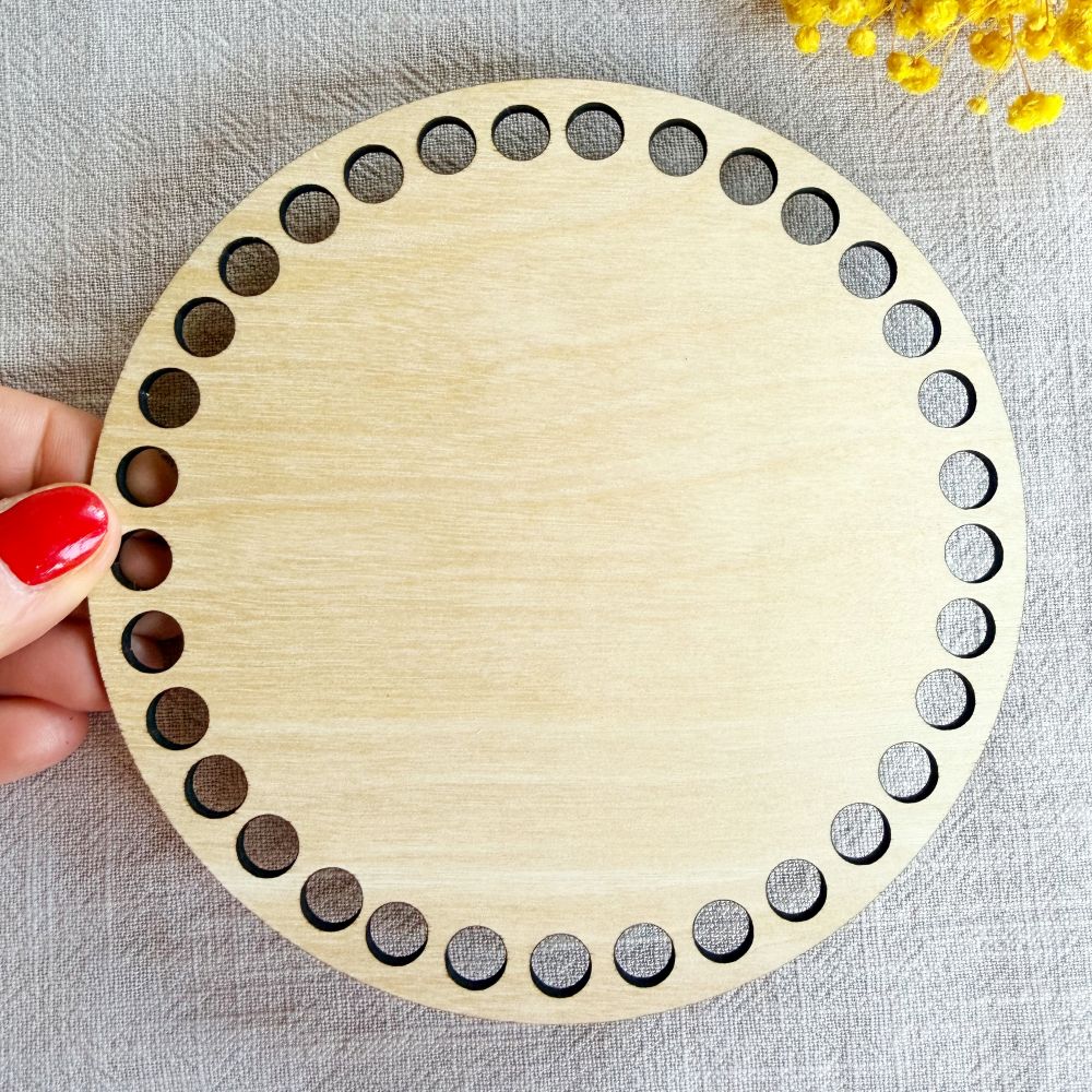 crochet snowman basket kit | festive crochet decoration blank