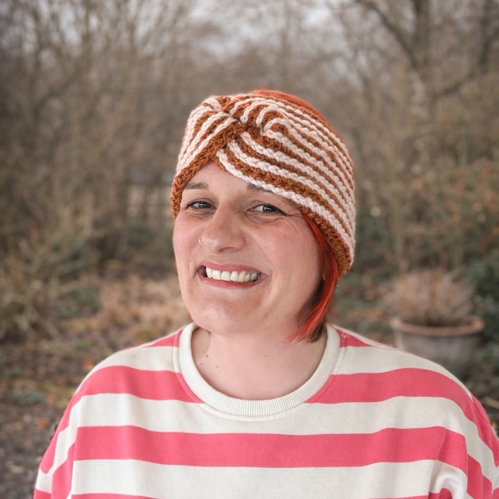 free crochet pattern for twisted headband cosy ear warmer